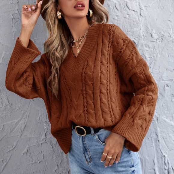 V neck Chunky Knit Cable Oversized Sweater Khaki - Picture 4 of 14